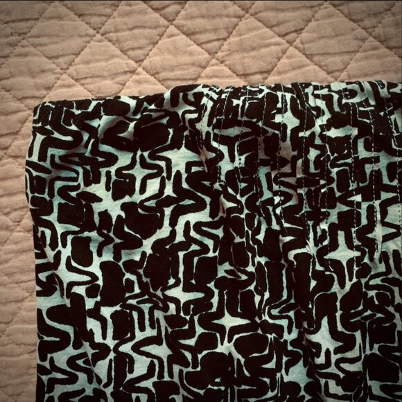 VELVET Black & white - Strapless Mini Tube Printed Dress – Size M - Picture 11 of 14